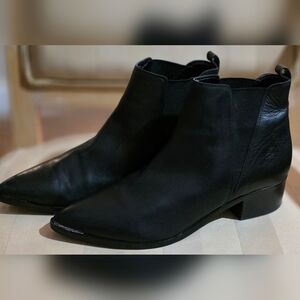 MARC FISHER BLACK LADIES LEATHER ANKLE BOOTS SIZE 7
